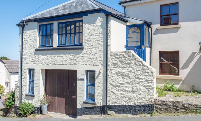 East Prawle Cottage | The Lookout - A Great Adventure