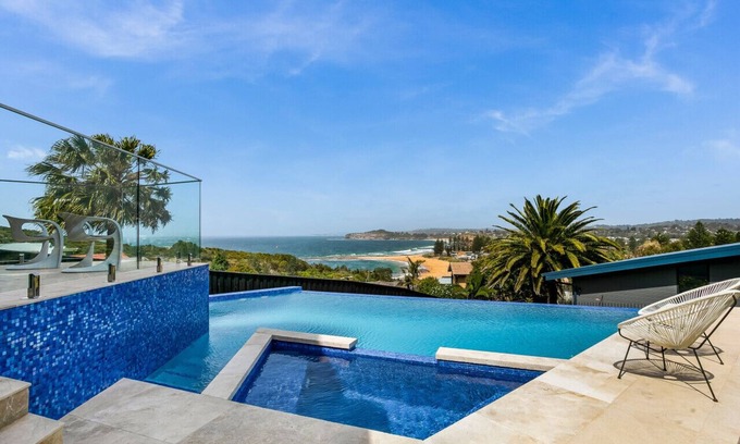 Mona Vale House | The Lookout - Panoramic Views