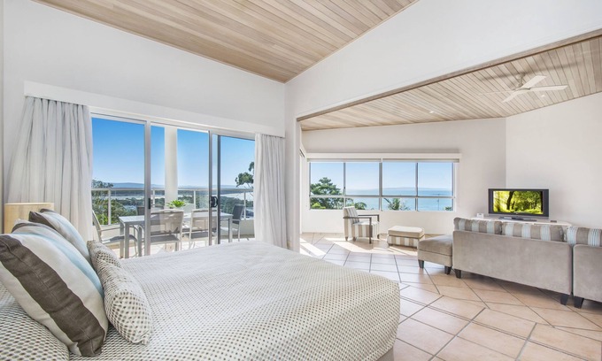 Noosa Heads Apartment | The Lookout Resort