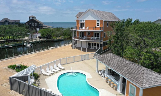 Sunset Village House | The Love Boat #15SV-F