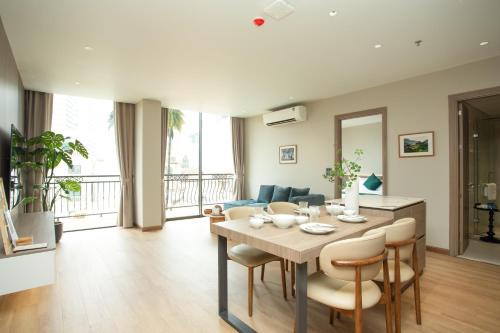Quang An Apartment | The Lumi Apartments West Lake by XÔI Residences