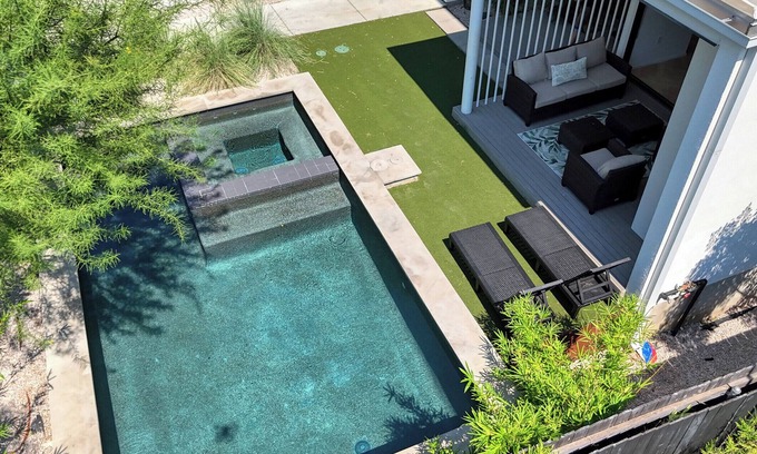 Bouldin House | The Lunith Retreat, Luxury Stay w/Pool & Spa