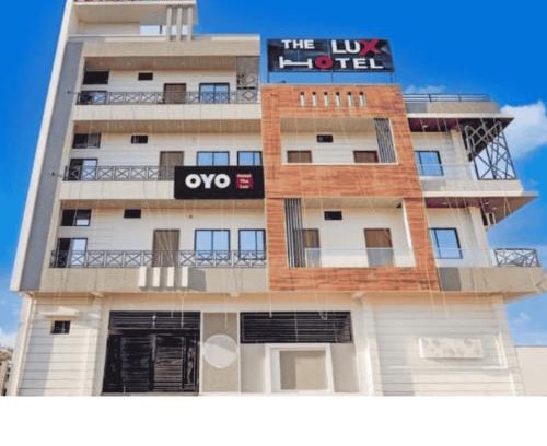 Bhilai Hotel | The Lux Hotel