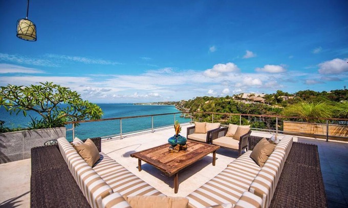 Uluwatu Villa | The Luxe Bali - Luxury 4 Bedroom Cliff Ocean Edge Villa Uluwatu