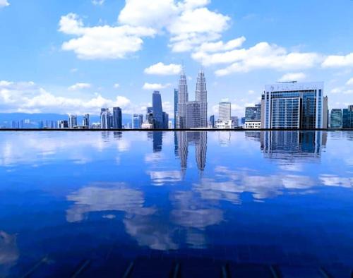 Kuala Lumpur City Centre Apartment | The Luxe KLCC by Luxury world