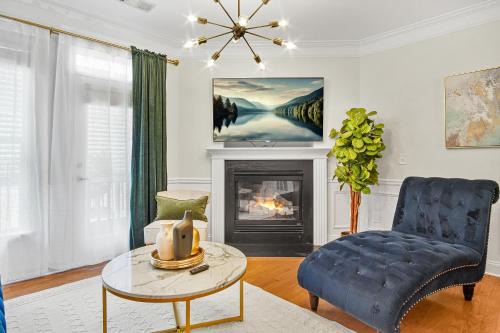 South Downtown House | The Luxe on 16th Steps to Atlantic Station
