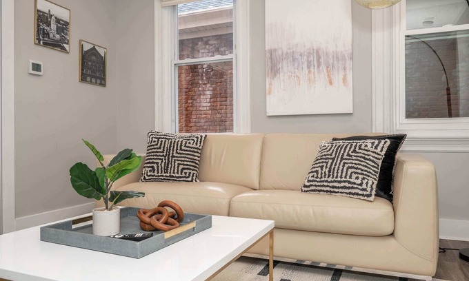 Covington Condo | The LUXE Spot 1 Summa