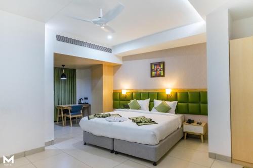 Raipur Hotel | THE M HOTEL