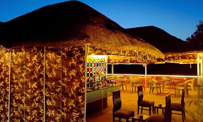 Bail Parao Hotel | The MadhuNandan