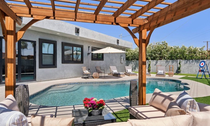 Papago Parkway House | The Mane Event by PaseoHomesAZ-Opt Heated Pool