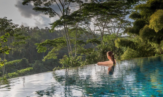 Melayang Villa | THE MANIPURA LUXURY ESTATE & SPA 1000sqm Living Area, 20m Infinity Pool!
