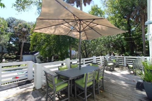 Folly Beach House | The Maverick Amigos