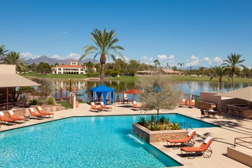 Scottsdale Lodge Resort | The McCormick Scottsdale