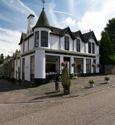 Birnam Hotel | The Merryburn - Rooms and Courtyard Studios