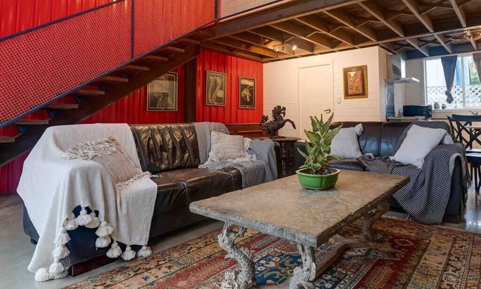 Rosebank Condo | The Mezz @ Windaboo Split-level Retreat