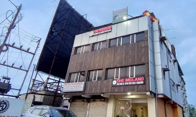 Rasulgarh Hotel | The Midland
