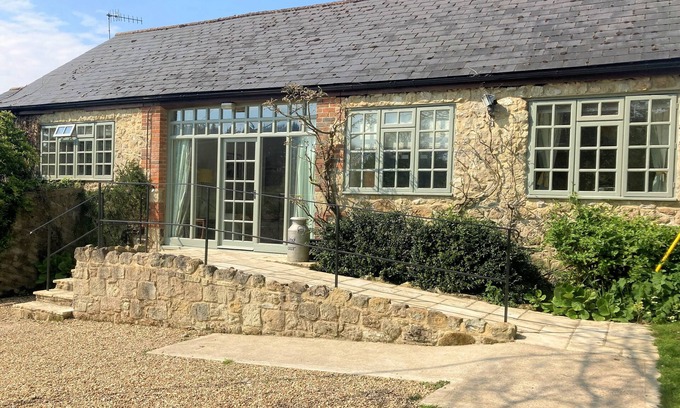 Sandown Cottage | The Milking Parlour Cottage sleeping 6 on The Garlic Farm
