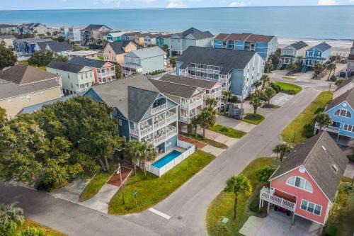 Surfside Beach House | The Missing Peace