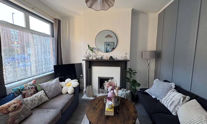 Coventry House | The Modern Entire House in Coventry City Centre