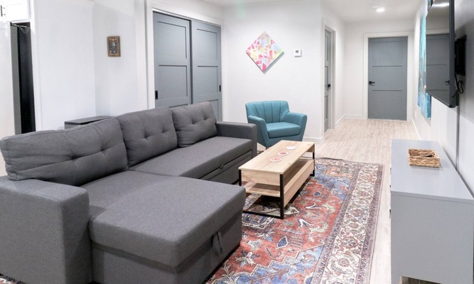 Central Oklahoma City Apartment | The Modern Skyline
