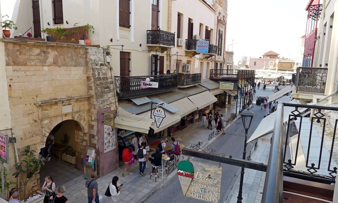 Old Town Apartment | The 'Monk' Apartment I, Old Town Chania