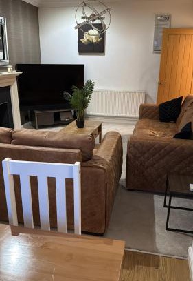 Walsall House | The moonlight manor