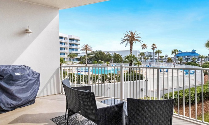 Orange Beach Condo | The Moorings 113 | Lux Condo, Pass + Marina Views + Amenities