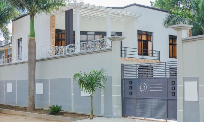 Kinindo Apartment | The Mordern Sunset