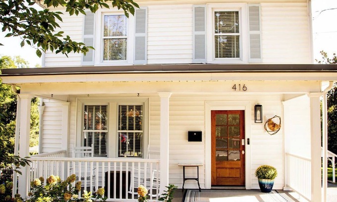 Lexington House | The Morningside Place