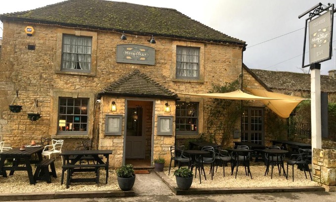 Bourton Hotel | The Mousetrap Inn