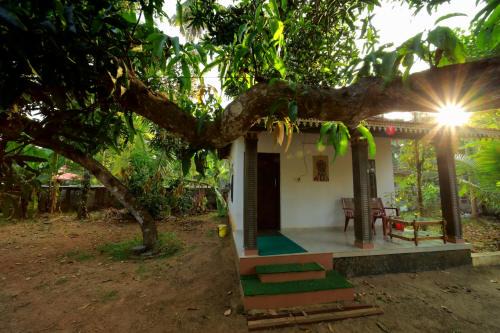 Munroe Island House | The Munroe Villagio Homey