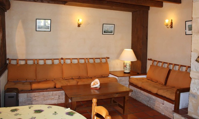 Gageac-et-Rouillac Cottage | The Naudines Charlotte