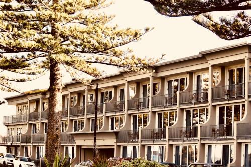 Napier Hotel | The Nautilus