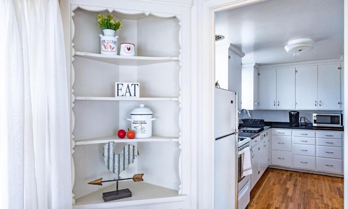 Sheridan Apartment | The Nelson Inn