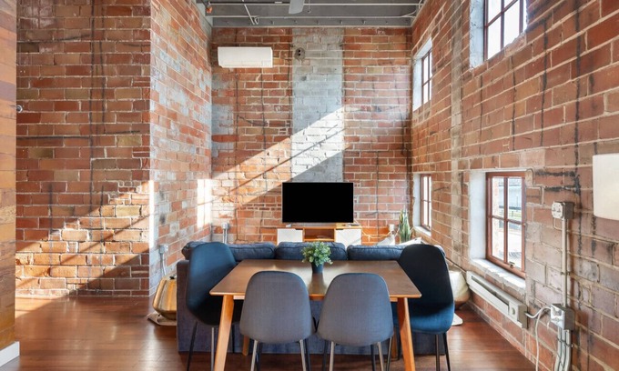 Downtown Apartment | The Nelson Lofts Penthouse (2BR)