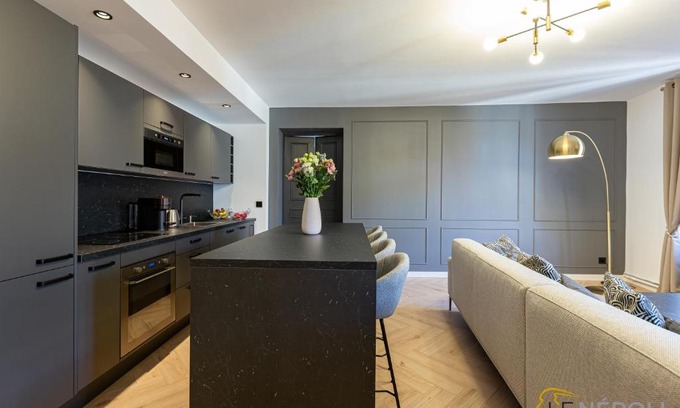 Grasse Apartment | The Neroli Elegant and spacious ideally located
