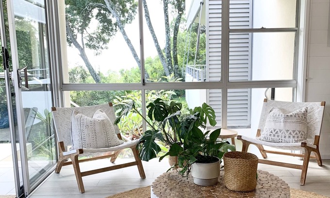 Noosa Heads Apartment | The Nest - 5 minute walk to Hasting Street and Noosa Main Beach
