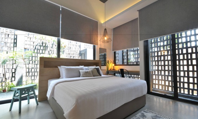Taman Melaka Raya Hotel | The Nest House