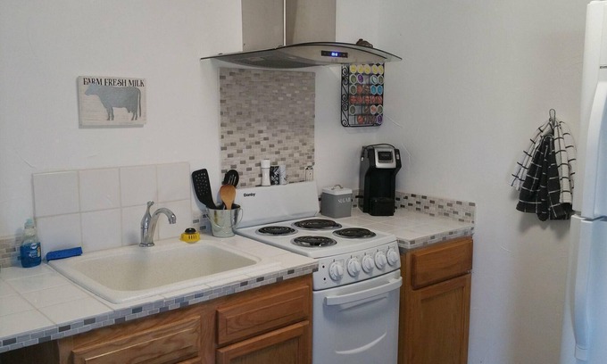 Glencoe House | THE NEST is a serene space located in a quiet country RV park.