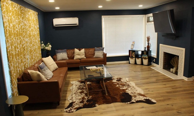 Downtown Klamath Falls House | The Nest with Firepit & Backyard Swings