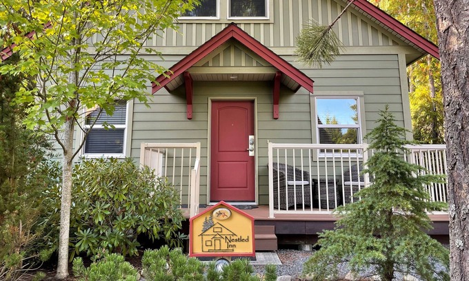 Regional District of Nanaimo Cottage | The Nestled Inn — your cozy getaway by the sea