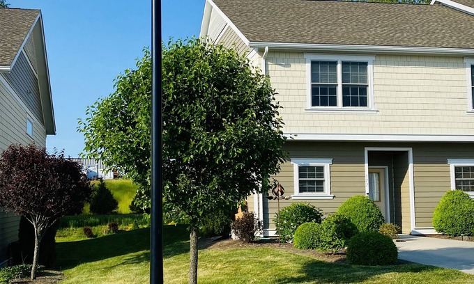 Lewisburg House | The New Oasis - Modern townhouse within walking distance to downtown Lewisburg