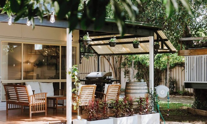 Central Mudgee Cottage | The Nicholson A Delightful Family Escape Awaits