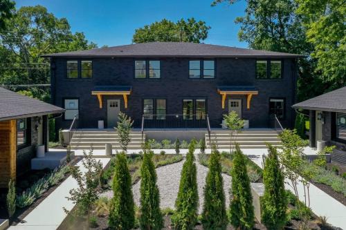 Hillsboro West End Apartment | The Nomad by AvantStay Modern Comfort Near Downtown