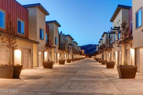 Kimball Junction House | The Nook at Newpark-Mountain days Hot tub nights