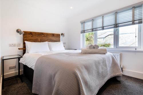 St Ives House | The Nook - Self Serviced Accommodation