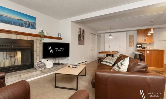 East Kootenay Condo | The Nordic Escape | Pool | Hot Tub | Pet Friendly