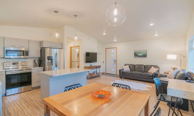 Fairbanks House | The Northern Bungalow With Modern Charm