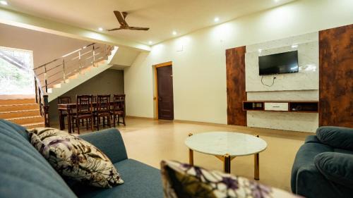 Yercaud House | The Oakland INN