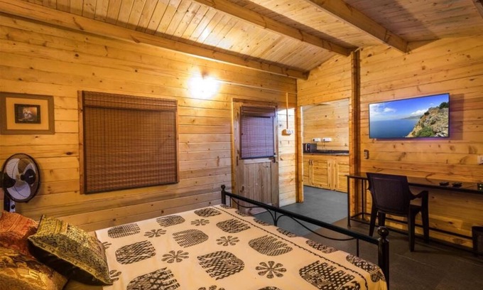 Betalbatim Cabin | The Oasis at Betalbatim
